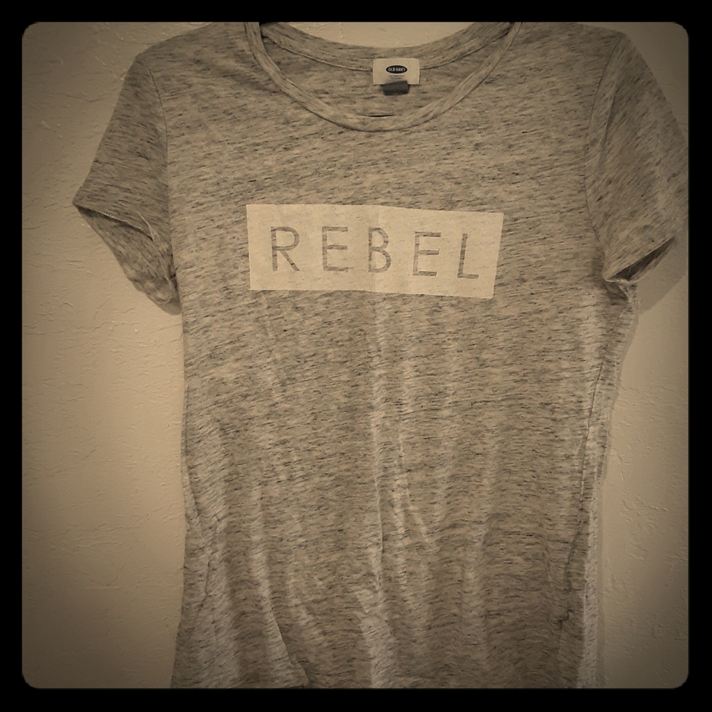 Rebel tee